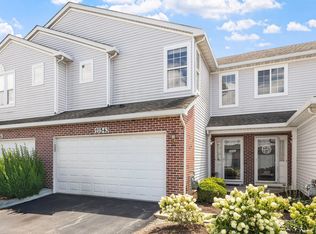 21543 Eich Dr, Crest Hill, IL 60403