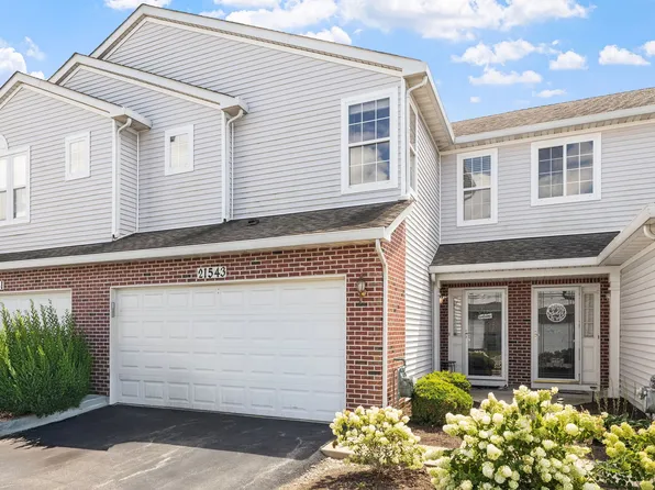 21543 Eich Dr, Crest Hill, IL 60403