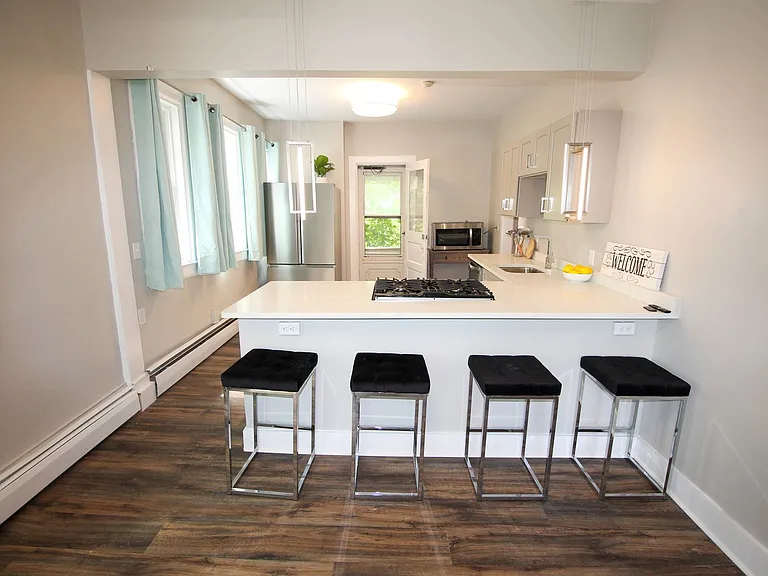 522 Stewart Ave — Photo 12