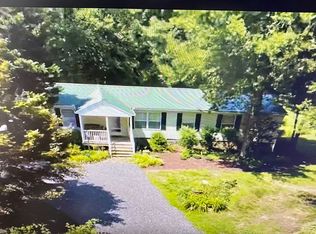 83 Whiteville Rd, Cartersville, VA 23027