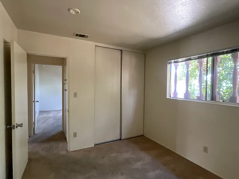 624 Nancy St — Photo 3