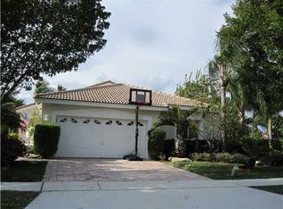 1010 SW 177th Way, Pembroke Pines, FL 33029