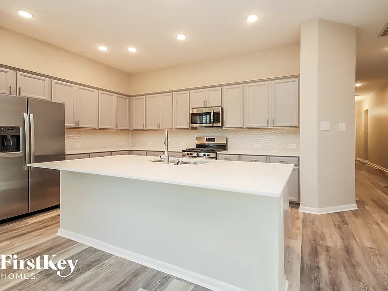 142 Scarlet Maple Ct — Photo 6
