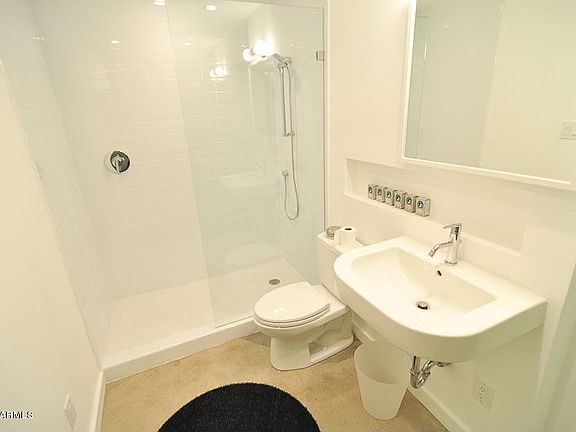5th image of 334 W Medlock Dr Unit C103