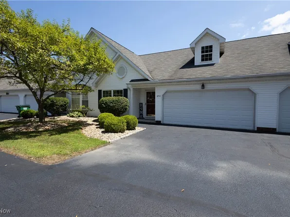 6714 Bayside Dr, Madison, OH 44057