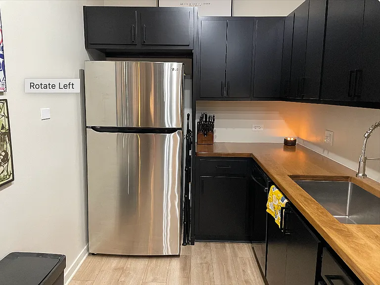 1147 W Ohio St — Photo 12
