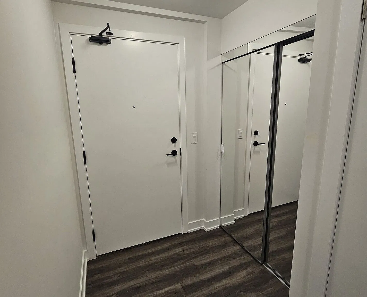 1 bed, $2,300 — Photo 1