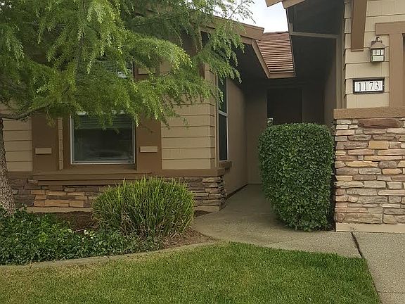 2nd image of 1173 Segolily Ln