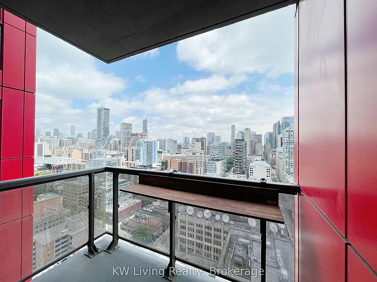 318 Richmond St W #2504 — Photo 13