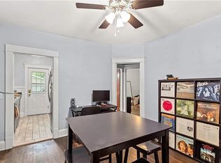 1260 Lakeland Ave, Lakewood, OH 44107