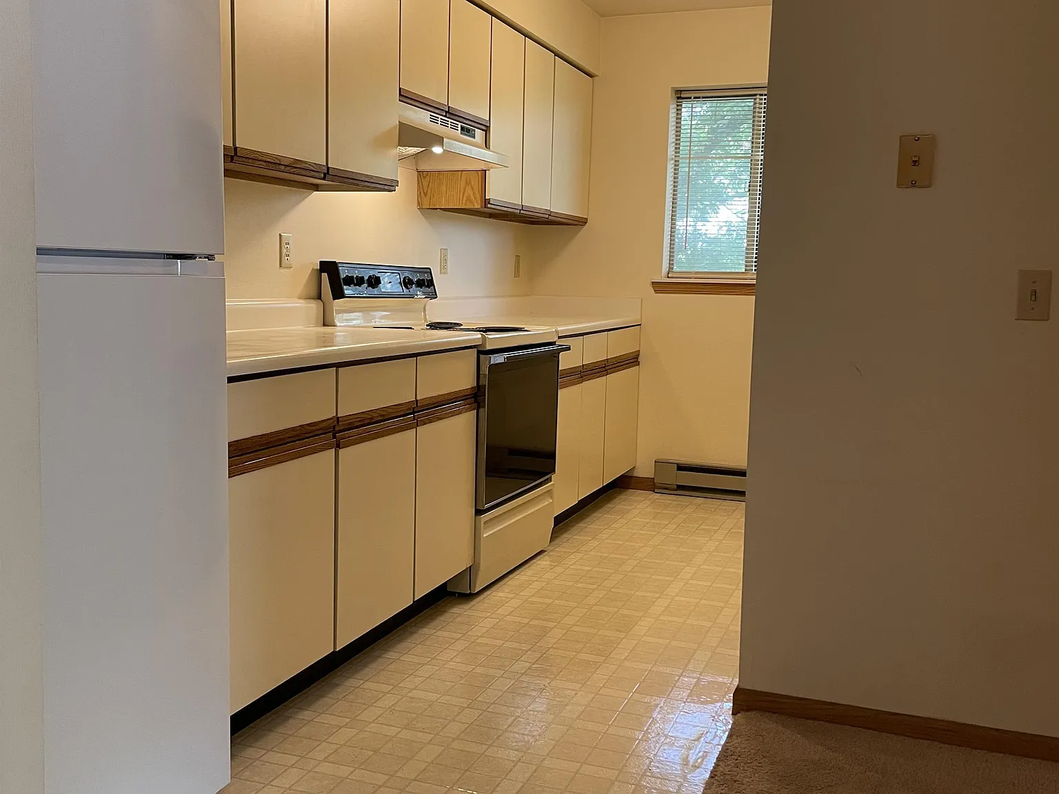 RM 2411 Tawhee Drive - 213 — Photo 2