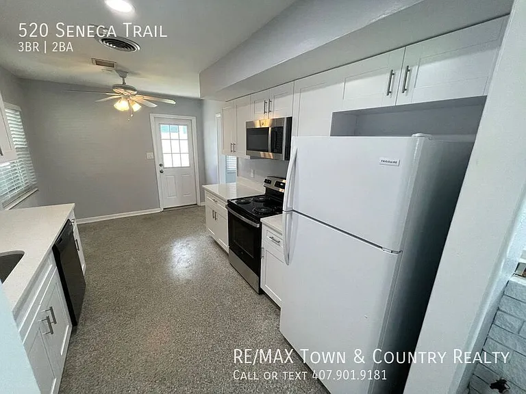 520 Seneca Trl — Photo 6