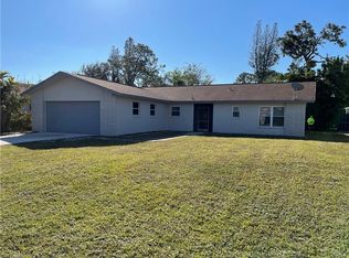 4640 Parrot Ave, Naples, FL 34104