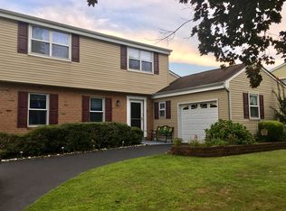 4757 Anaconda Rd, Bensalem, PA 19020