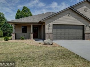 622 Pondhurst Dr, Amery, WI 54001