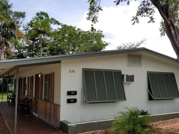 1578 NE 33rd St, Oakland Park, FL 33334