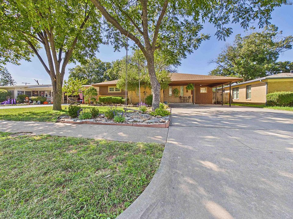 1st image of 4739 Augusta Ln