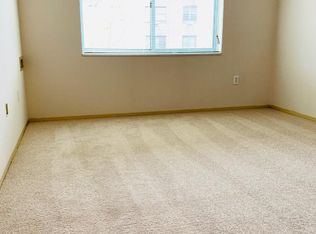 5439 100th St APT 611, Corona, NY 11368