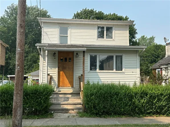 420 W Elm St, Oneida, NY 13421