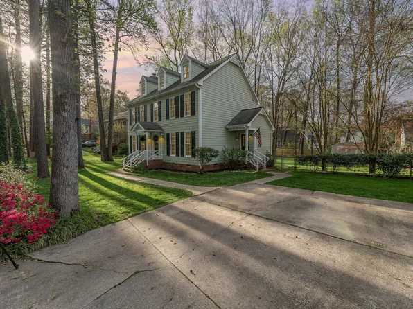 4217 Pike Rd, Raleigh, NC 27613