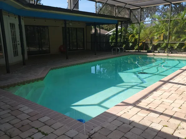 1502 Midnight Pass Way, Clearwater, FL 33765