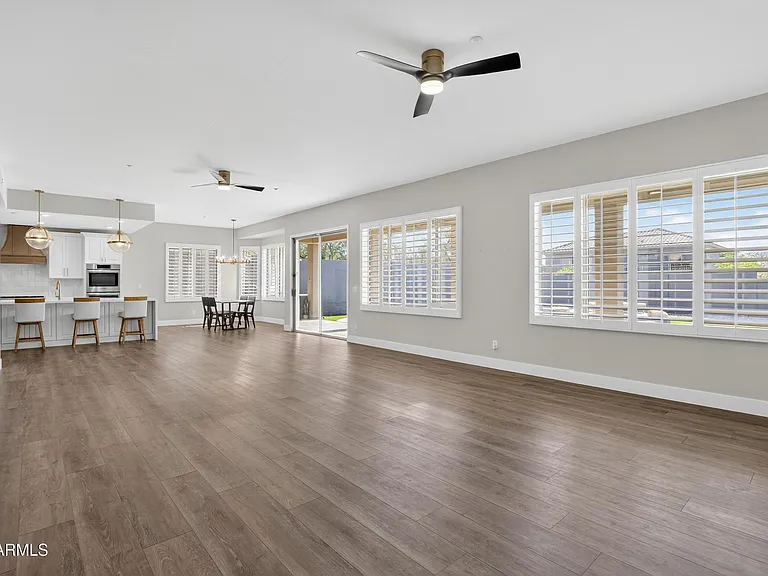 10587 E Sheena Dr — Photo 42