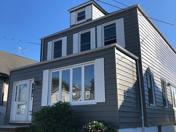 2nd image of 135 Sunset Ave