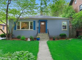 428 S York St, Elmhurst, IL 60126