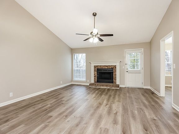 4th image of 3341 Oak Timber Dr