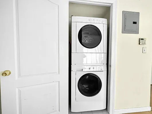 Rented by REAL New York | media 11