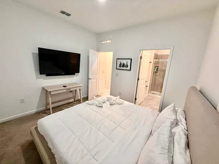 973 Waterfall Blvd — Photo 5