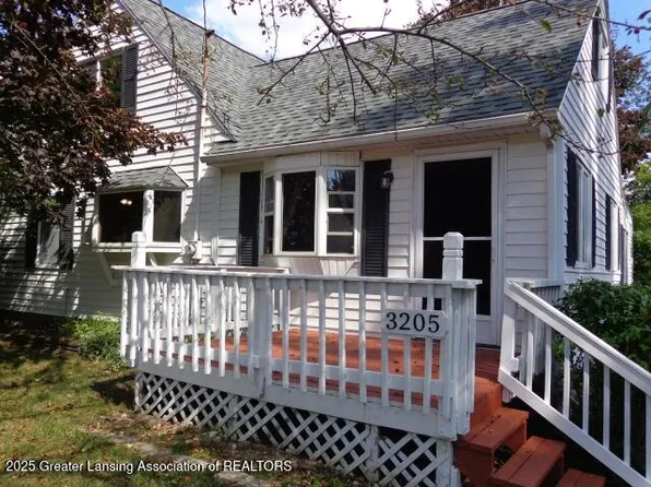 3205 Aurelius Rd, Lansing, MI 48910