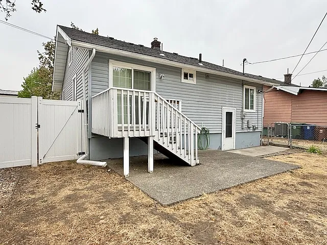 1007 E Carlisle Ave — Photo 12