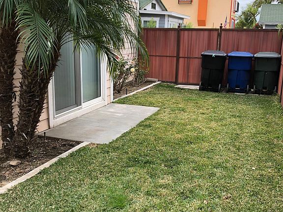 4th image of 1215 Encino Ave Unit A