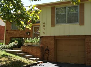 604 NE Lynn St APT A, Lees Summit, MO 64063