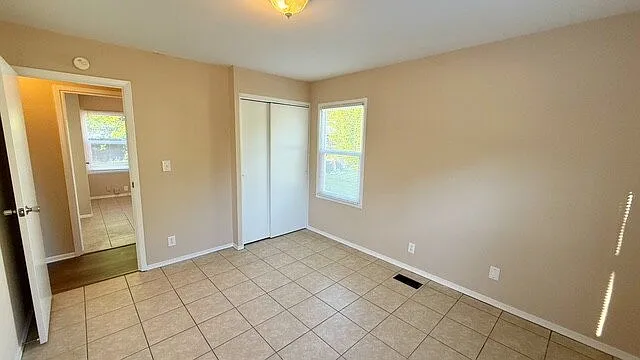 7535 E 35th St — Photo 10