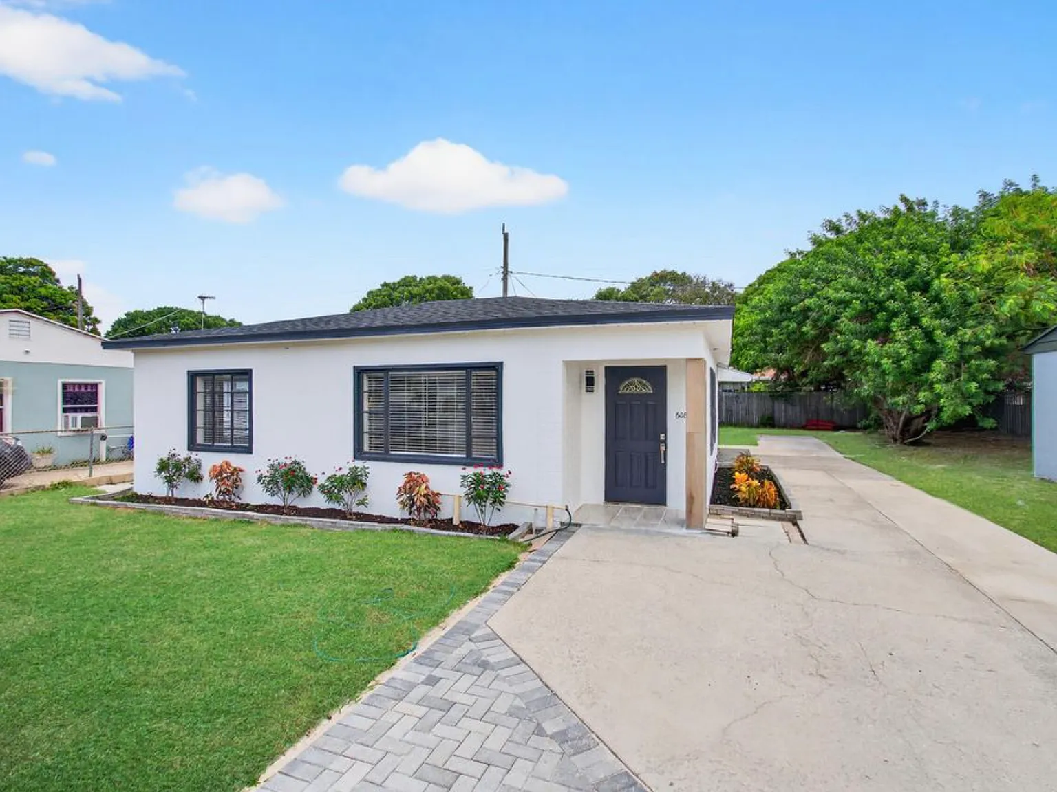 608 Fairfax Rd — Photo 3