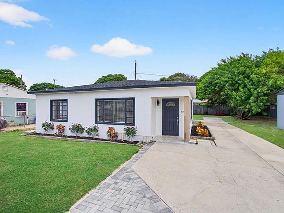 3rd image of 608 Fairfax Rd