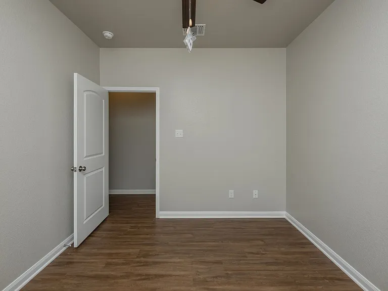 1515 Case Rd — Photo 52