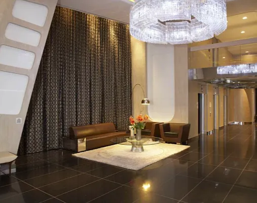 Sold by Massimo Nicastro, LREB | media 14