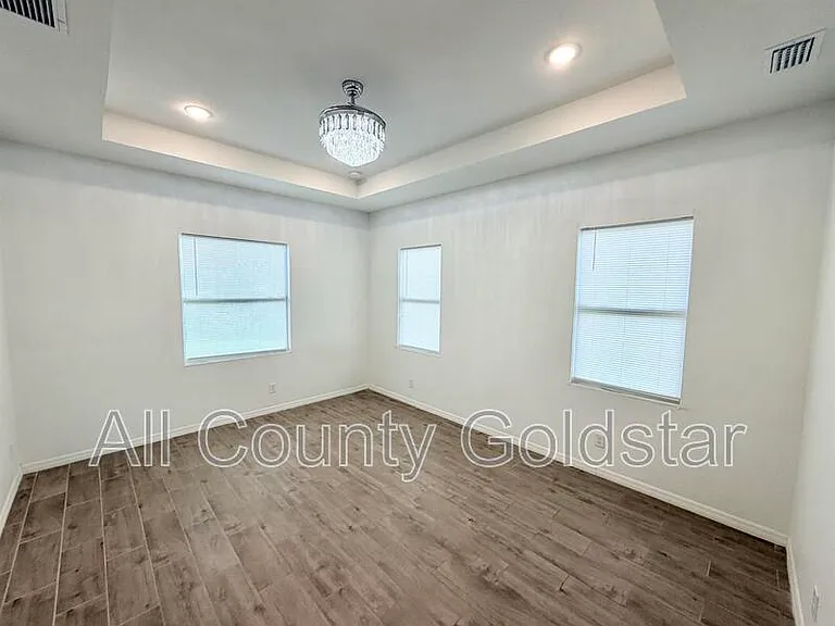 14300 Kay Ln — Photo 9