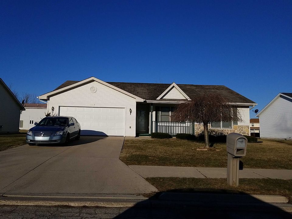 1st image of 637 N 23rd St