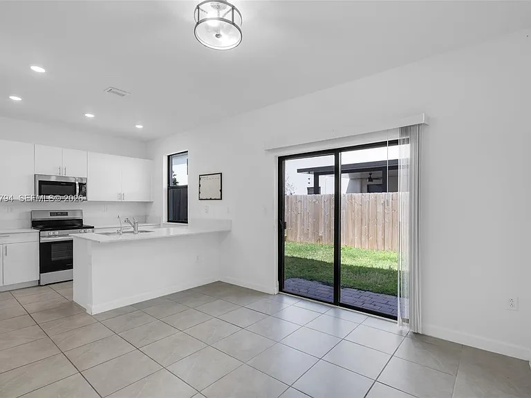 23077 SW 129th Pl — Photo 15