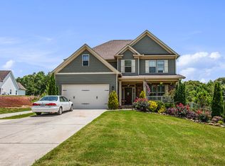 496 Village Creek Dr, Jasper, GA 30143