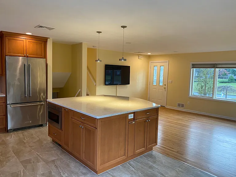 264 Malapardis Rd — Photo 3