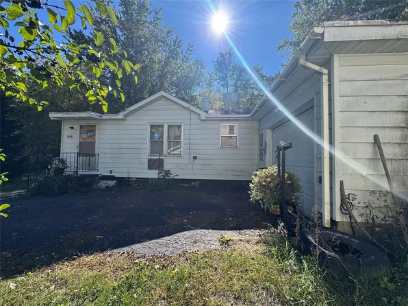 203 S Oak Street, Wheeler, WI 54772