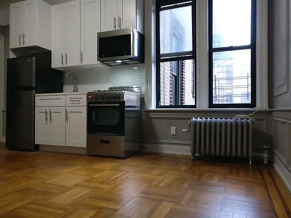 4th image of 666 Ocean Ave APT G1