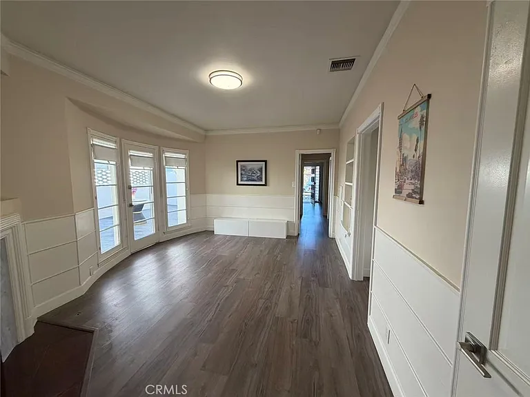 113 N Doheny Dr — Photo 10