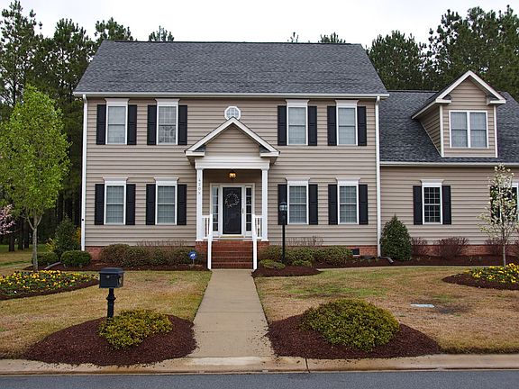 Front in 2009 with flowers