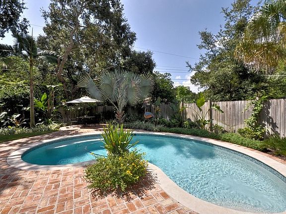 5th image of 3603 S Hesperides St